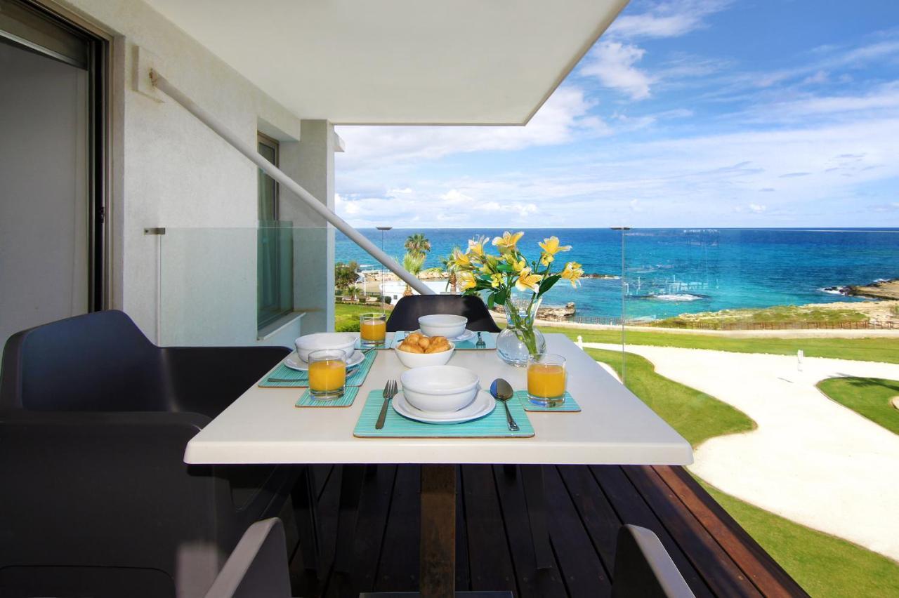 Apartment Josephine - Beachfront Protaras Bagian luar foto
